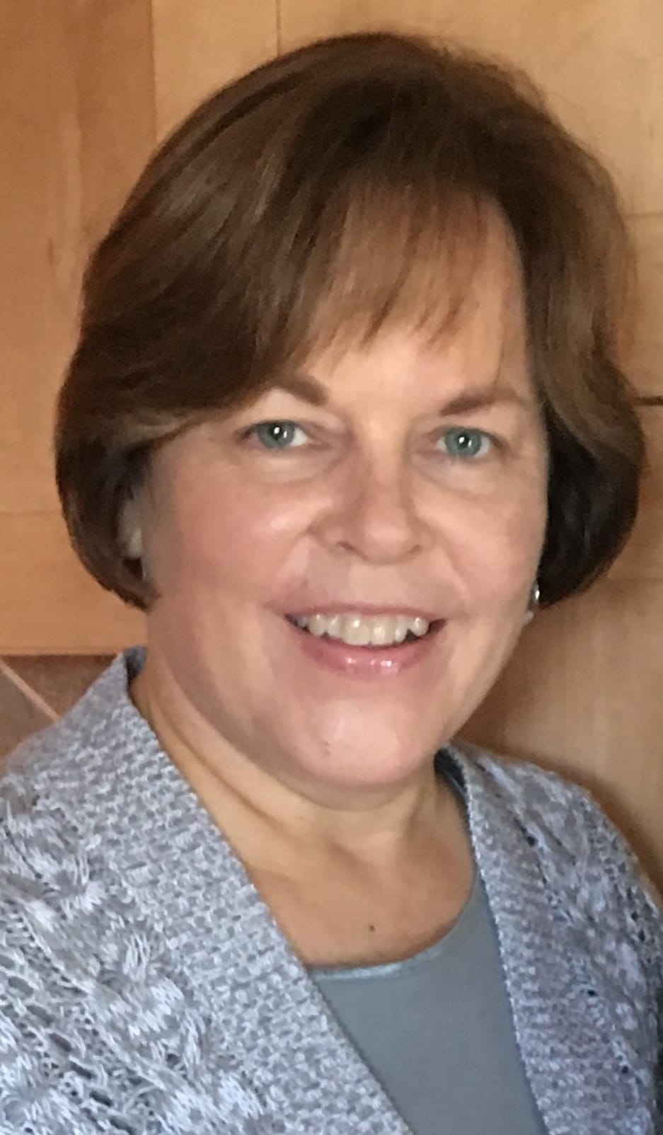 Lori Dahlstrom